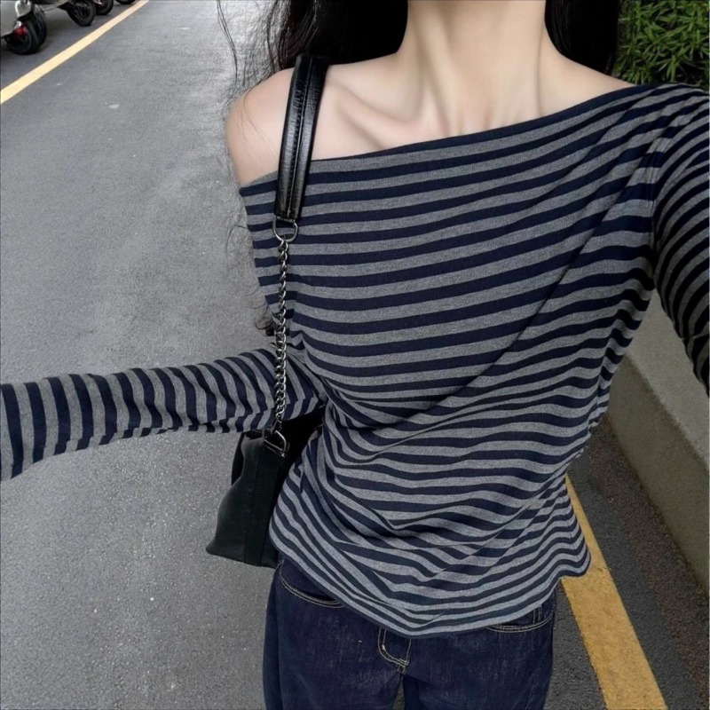 Blouse Off Shoulder - Damska bluzka w stylu vintage w